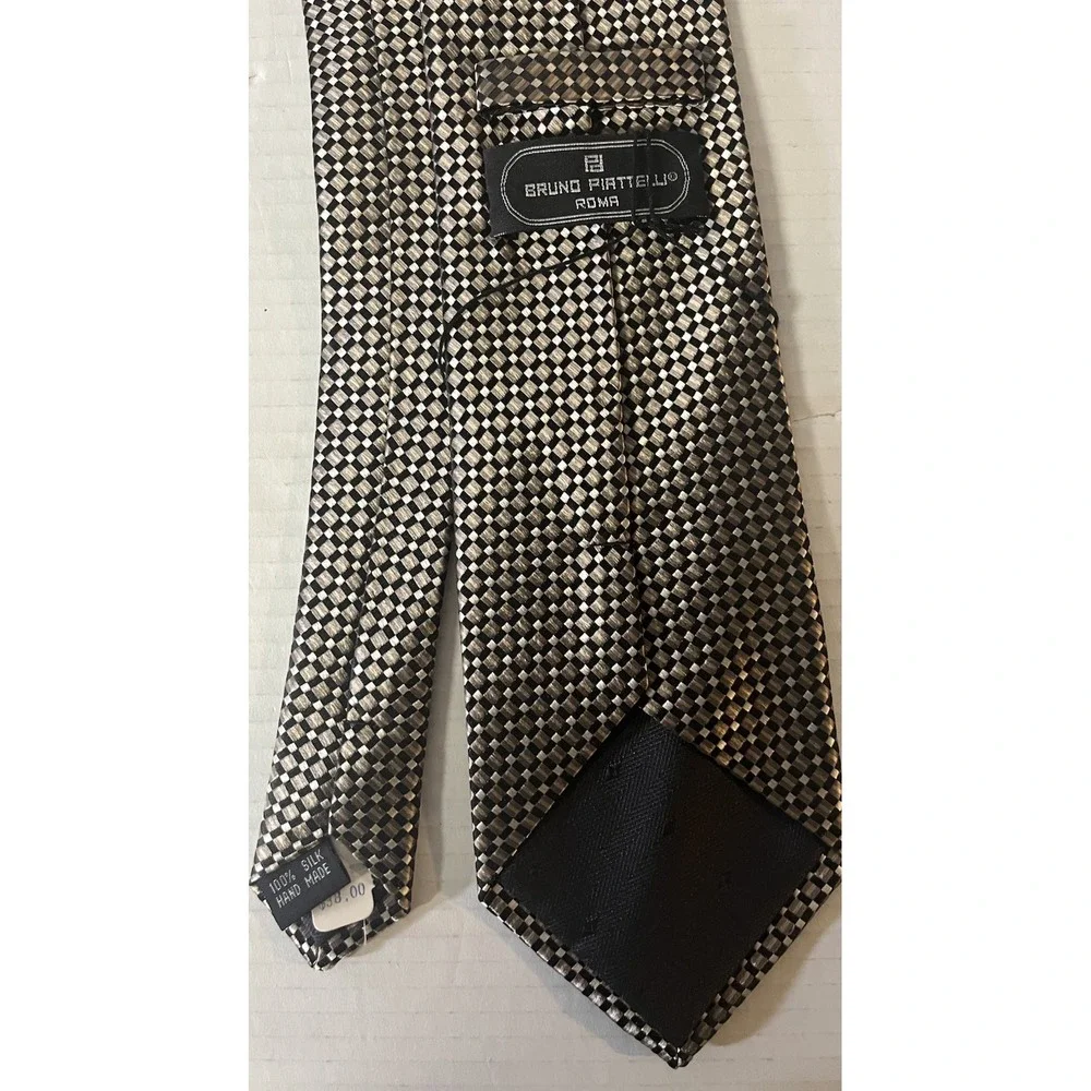 NEW BRUNO PIRTELLI MEN'S TIE 100%‎ SILK MADE IN USA